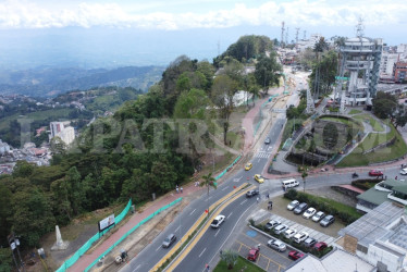 Obras echan raíces en la polémica: los árboles se convierten en la prueba decisiva de, al menos, tres obras que quiere impulsar el alcalde Jorge Eduardo Rojas en Manizales: en San Jorge, Chipre y el acceso a La Francia. Podas y talas siembran las críticas que se hacen a los proyectos. La Alcaldía responde inquietudes y detalla el plan de reforestación.