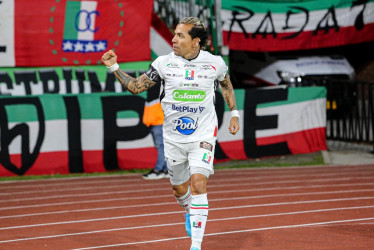 Con su doblete de este miércoles, Dayro Moreno, capitán del Once Caldas, ya suma 367 goles en su carrera y está a 12 tantos de convertirse en el máximo anotador de la historia del club. Tiene 159 con la camiseta blanca y Sergio Galván hizo 171.