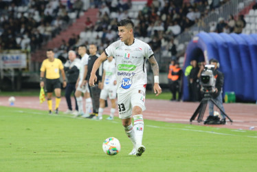 Juan Pablo Patiño, de 26 años, es el lateral izquierdo titular del Once Caldas. En este 2025 ha disputado 29 partidos y ha dado dos asistencias. Es pretendido por el Club Nacional de Montevideo (Uruguay). 