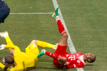 La lesión de Jamal Musiala, luego de la disputa del balón con el arquero italiano Donnarumma.