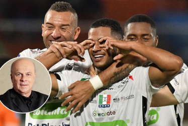 Carlos Antonio Vélez resaltó el rendimiento del debutante Felipe Gómez y expuso que el técnico Hernán Darío Herrera quedó "salvado" de las críticas tras la victoria 0-3 del Once Caldas en Copa Sudamericana. 