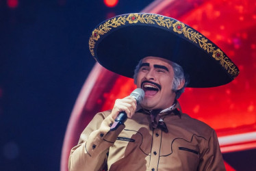 Foto | Tomada de Caracol Televisión | LA PATRIA  La tercera vez que Víctor Serna participó en el reality de Yo Me Llamo fue cuando ganó el premio y el título de mejor doble de Vicente Fernández.