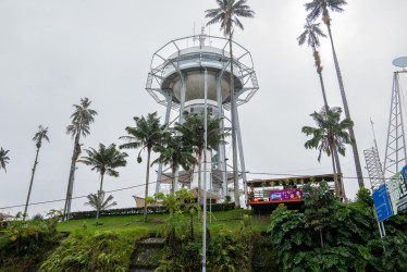 Comerciantes informales temen por la presencia de los 'gota a gota' en Chipre (Manizales). Denuncian que un prestamista ilegal agredió a una vendedora.