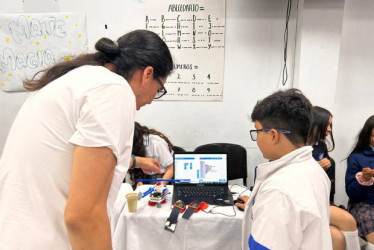  Foto I Cortesía Fundación Luker I LA PATRIA  Coding Hubs se implementa en 20 instituciones educativas de Manizales, con cerca de 80 docentes.