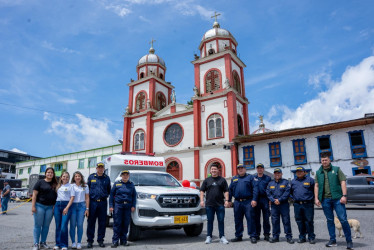 La entrega del nuevo vehículo fortalecerá la atención de emergencias en Pueblo Rico (Risaralda)