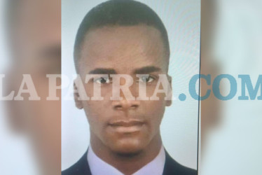 Estiwar Alexánder Hurtado Mena