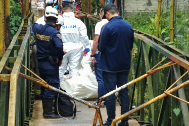 Cristian Camilo Cifuentes Valencia, nacido en Dosquebradas en el año 2000 y con cédula expedida en el mismo municipio fue hallado sin vida en una quebrada.