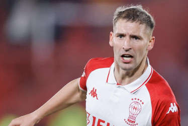 Huracán venció a Boca Juniors y ganó su primer partido en la Liga Argentina. El Globo es el rival del Once Caldas en los octavos de final de la Copa Sudamericana.