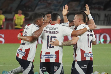 Junior de Barranquilla tiene en su nómina al manizaleño Jhon Fredy Salazar, quien viajó con el equipo a Manizales para defender el liderato de la Liga BetPlay II.