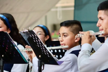 Los músicos adelantan sus mejores presentaciones para ocupar los primeros lugares. 