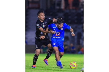 El partido entre Cruz Azul y Once Caldas se disputó en el estadio Luis Pirata Fuente, de Veracruz.