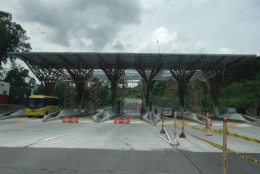 Se atasca el desmonte de tres peajes. El pacto de cumplimiento no le hizo honor a su nombre: entes del Gobierno nacional y la Personería de Chinchiná siguen en desacuerdo sobre los peajes San Bernardo, Pavas y Santágueda.