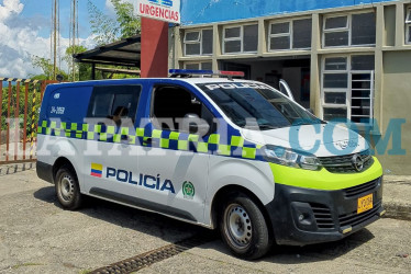 Los tres hombres resultaron lesionados tras la riña con una varilla y un machete, y debieron llevarlos al hospital.