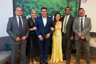 El alcalde de Manizales, Jorge Eduardo Rojas, no viajó solo el lunes a Guadalajara (México) para recibir el Premio ONU-Hábitat LATAM.