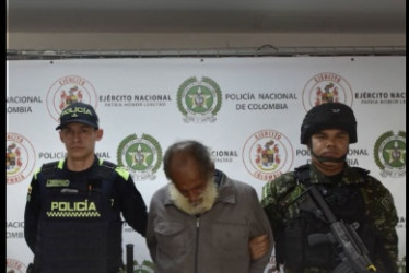 El habitante de calle, de nombre William, de 70 años,fue detenido.