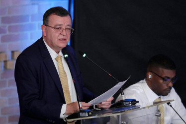  El presidente de la JEP, Alejandro Ramelli, habló en la primera Audiencia Pública de Verificación del denominado 'Caso 01' realizada por la Jurisdicción Especial para la Paz (JEP) en Bogotá. 