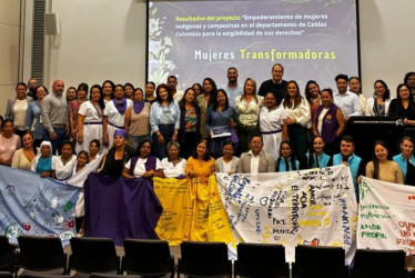 Grupo de mujeres indígenas y campesinas de Riosucio y Samaná (Caldas) trabajan en cierre de brechas económicas y rutas de atención de violencias basadas en género. 