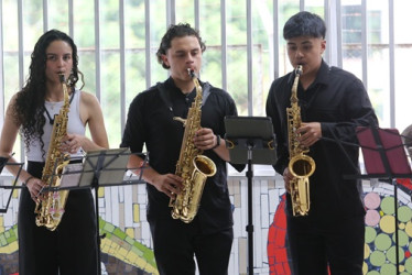 Estudiantes de licenciatura en música hicieron sonar el saxofón 
