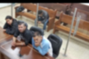 A dos los mandaron a la cárcel, a la mujer le dieron domiciliaria.