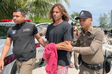 Daniel Sancho cuando fue trasladado a prisión en 2023 en Tailandia. 