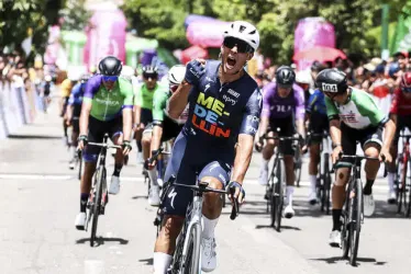 Wilmar Paredes, del Team Medellín-EPM, ganó la primera etapa de la Vuelta a Colombia, en Yopal (Casanare).