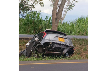 El vehículo en el que viajaba el magistrado.