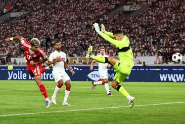 Luis Díaz marcó su primer gol en el Bayern Múnich.