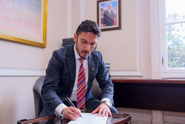 El politólogo y exactor porno Juan Florián