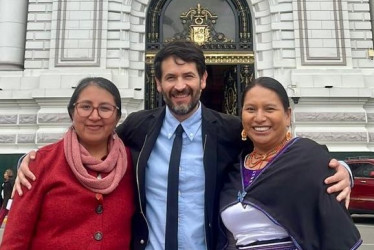 La peruana Ruth Luque (Nuevo Perú), el colombiano Juan Carlos Losada (Partido Liberal) y la ecuatoriana Cecilia Baltazar (Pachakutik) presentaron sus proyectos de ley para prohibir el petróleo y el gas en la Amazonía.