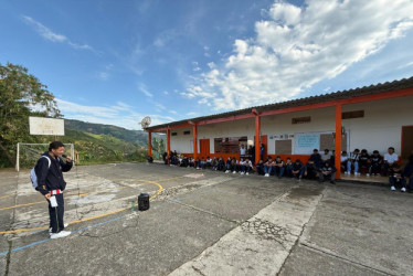 Foto I Cortesía para LA PATRIA  Al colegio rural Francisco José de Caldas, en el municipio de Risaralda en nel occidente caldense, se sumó otro en paro ante las dificultades en el transporte escolar.