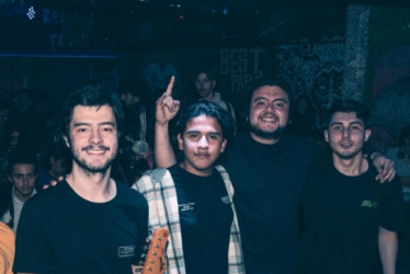  Estos son los integrantes de la banda de rock de Manizales Sonic Barton.