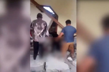 La mayoría de las personas lesionaas estaban reunidas en una iglesia.