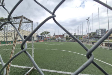 La cancha está ubicada en todo el parque de Liborio.