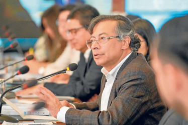 El presidente Petro critica la lucha antidrogas. 