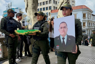 Ardwin Hanney Giraldo Henao fue despedido con honores en Manizales. 