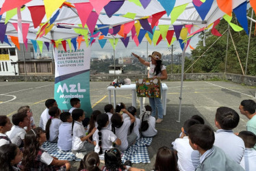 La actividad se realizó en la biblioteca satélite del barrio El Caribe. 