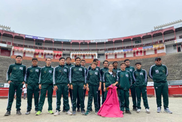Los jóvenes de la Tauroescuela Cormanizales se forman los sábados en la Plaza de Toros, de 8:00 de la mañana a 12:00 del día.