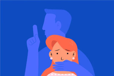 Presuntamente aprovechó su posición dominante para acercarse a la adolescente y someterla a diferentes vejámenes de índole sexual. 