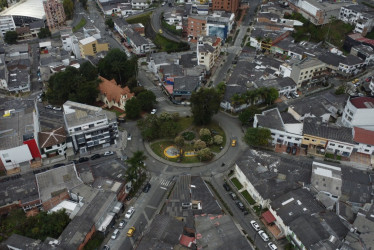 La obra dejó de ser de valorización, la Alcaldía de Manizales asumiría los gastos. El proyecto ha tenido ajustes y aplazamientos tras pedidos de ciudadanos.