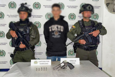 Alias Soldado fue capturado después de ejecutar a una persona en la calle del barrio El Japón, le encontraron el arma con cartuchos 