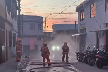 La emergencia fue generada por un escape de gas natural en la carrera 10 bis, sector comprendido entre las calles 28 y 29 de Pereira 