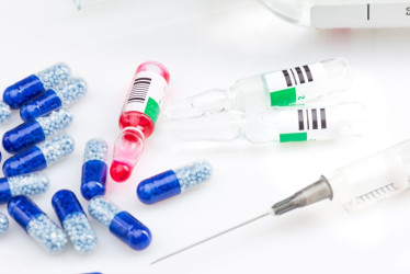 Reclamó medicamentos que ni siquiera necesitaban las personas que suplantó.