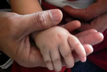 En los primeros siete meses de este año nacieron 243.870 niños en el país, una reducción del 6,6 % frente al mismo periodo de 2024