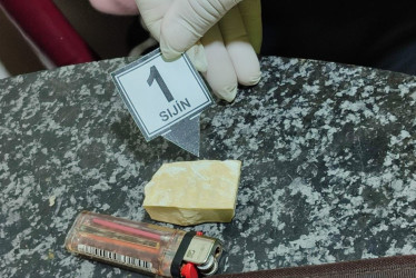 A los capturados los investigaban desde hacía dos meses y les incautaron estupefacientes en un allanamiento.