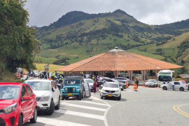 La restricción aplica todo el día y se inicia desde el sector de La Esperanza (Manizales) hasta Murillo (Tolima).