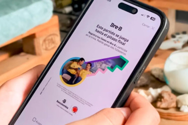 El Gobierno colombiano adelanta un proyecto que gravaría algunas transacciones entre billeteras digitales, como la plataforma Bre-B, con una tasa del 1,5%. Mientras tanto, el Grupo Aval lanzó su nuevo sistema de transferencias por WhatsApp.