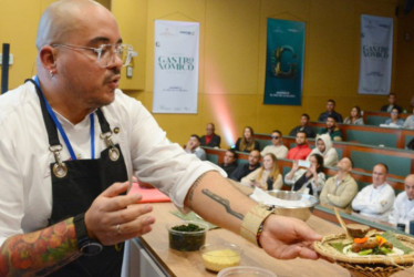 Los asistentes podrá ver preparaciones en vivo y concoer nuevas técnicas para elevar las presentaciones de los platos. 