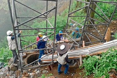 El puente de cristal, punta de lanza de la remodelación del bulevar de Chipre, está en fabricación. 