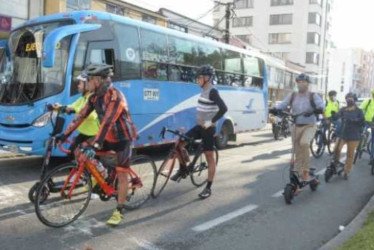  El objetivo es invitar a la ciudadanía a usar más el transporte público y la bicicleta para reducir los índices de contaminación.