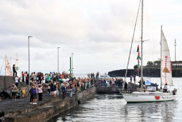 La flotilla se dirige a la Franja de Gaza con objetivo de entregar ayuda humanitaria.